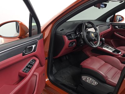 صورة مصغرة 13 لـ 2022 Porsche MACAN