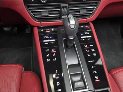 صورة مصغرة 12 لـ 2022 Porsche MACAN