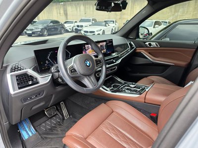صورة 10 لـ 2024 BMW X5