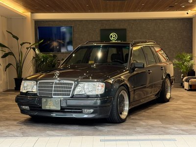 MERCEDES-BENZ E-CLASS AMG - 1