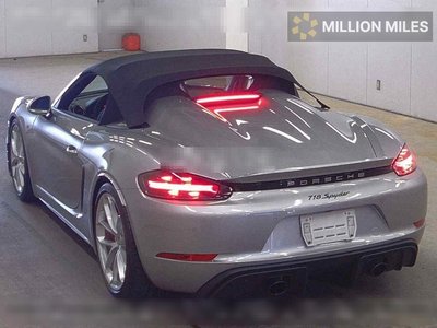 PORSCHE 718 SPYDER - 2