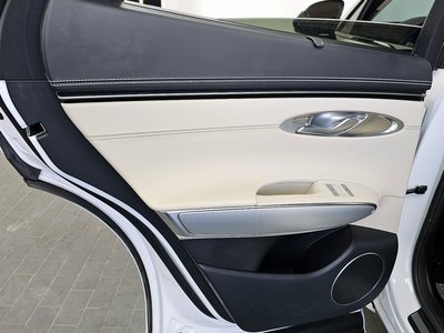 2021 Genesis GV70 thumbnail 15