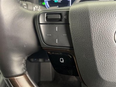 TOYOTA VELLFIRE - 10