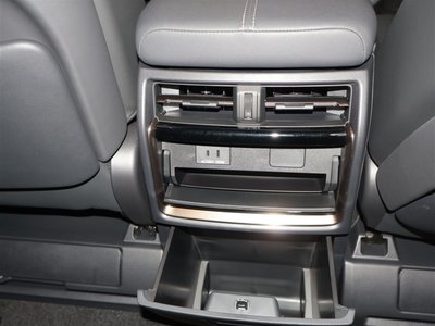 2024 Toyota ALPHARD — миниатюра 15