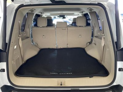 2024 Toyota LAND CRUISER 300 — миниатюра 35