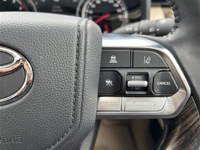 2024 Toyota LAND CRUISER 300 — миниатюра 22