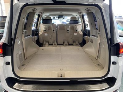 2024 Toyota LAND CRUISER 300 — миниатюра 36