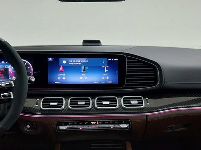 2025 Mercedes-BENZ GLE — миниатюра 16