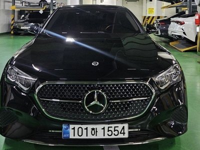صورة 1 لـ 2025 Mercedes-BENZ E-CLASS