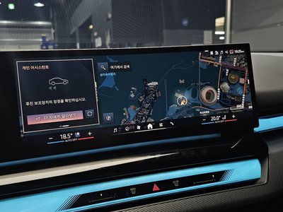 2025 BMW 5 SERIES thumbnail 20