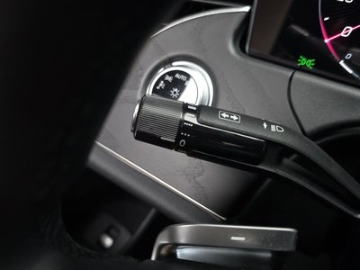 2025 Mercedes-BENZ E-CLASS — миниатюра 29