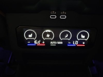 صورة مصغرة 27 لـ 2026 BMW 5 SERIES