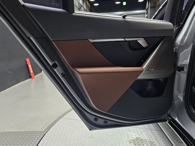 صورة مصغرة 15 لـ 2026 BMW 5 SERIES