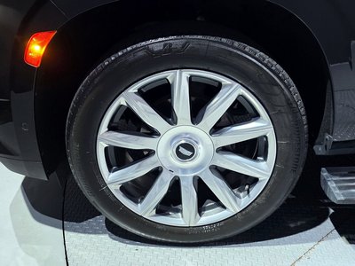 CADILLAC ESCALADE 5TH GENERATION - 6