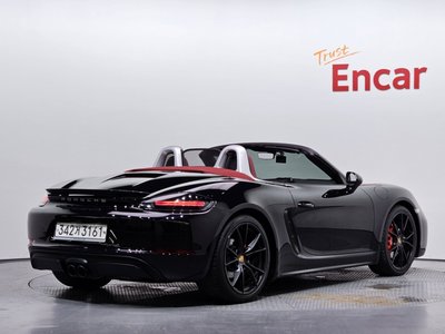 صورة 3 لـ 2019 Porsche 718