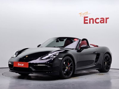 صورة 1 لـ 2019 Porsche 718