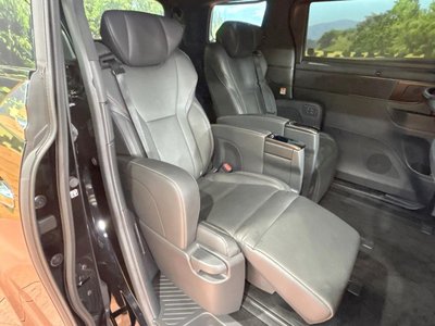 TOYOTA ALPHARD - 9