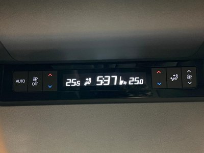 2024 TOYOTA ALPHARD 缩略图 65