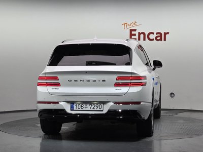صورة 4 لـ 2022 Genesis GV80