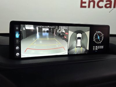 2022 Genesis GV80 — миниатюра 21