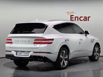 صورة 3 لـ 2022 Genesis GV80