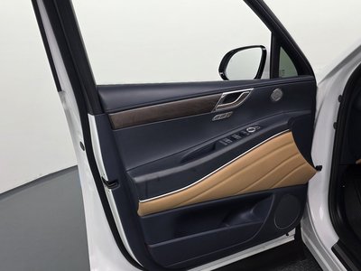 2022 Genesis GV80 — миниатюра 14