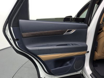 2022 Genesis GV80 — миниатюра 15