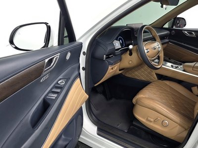 2022 Genesis GV80 — миниатюра 13