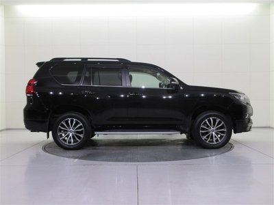 TOYOTA LAND CRUISER PRADO - 7