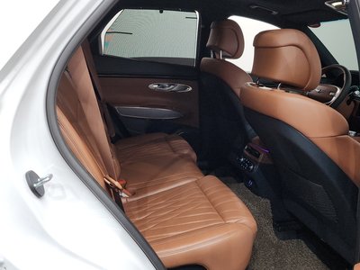 2021 Genesis GV70 — миниатюра 17