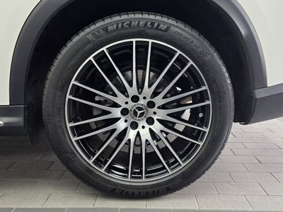 2025 Mercedes-BENZ GLC photo 8