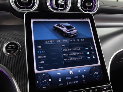 2025 Mercedes-BENZ GLC — миниатюра 22
