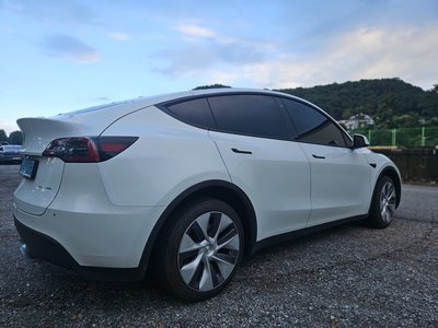 2023 Tesla MODEL Y — фото 4