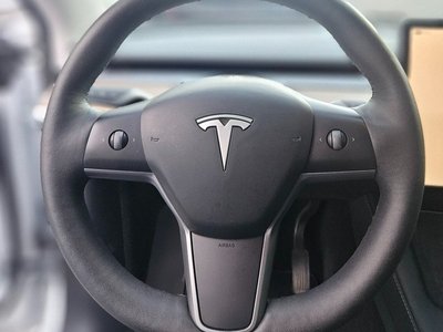 2023 Tesla MODEL Y — фото 8