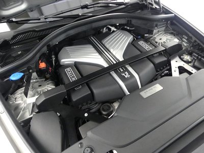 ROLLS-ROYCE CULLINAN - 6