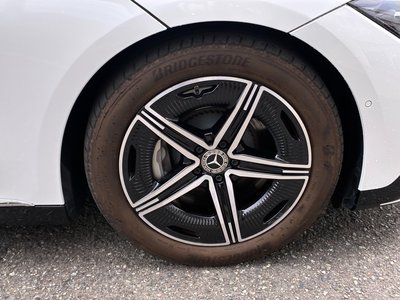 2023 Mercedes-BENZ EQE 缩略图 16