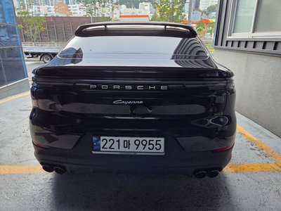 صورة 3 لـ 2024 Porsche CAYENNE