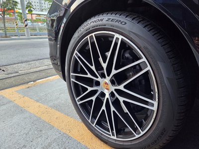 صورة 5 لـ 2024 Porsche CAYENNE
