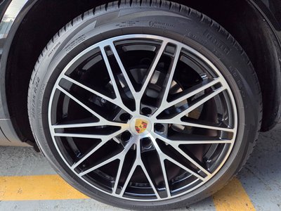 صورة 6 لـ 2024 Porsche CAYENNE