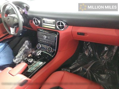 MERCEDES-BENZ SL AMG - 3