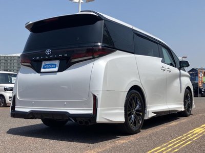 TOYOTA VELLFIRE - 3
