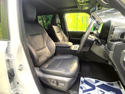TOYOTA LAND CRUISER 250 - 8