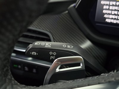 صورة مصغرة 28 لـ 2022 AUDI E-TRON GT