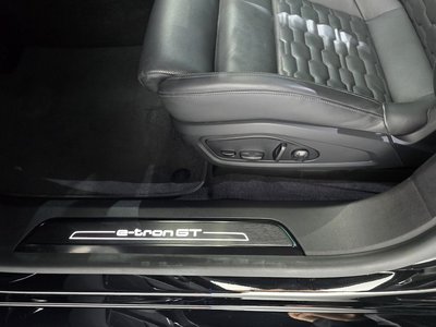 صورة مصغرة 36 لـ 2022 AUDI E-TRON GT