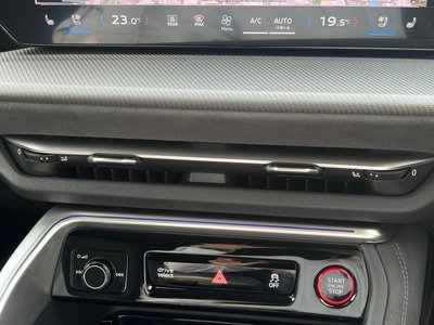 2025 AUDI SQ5 — миниатюра 27