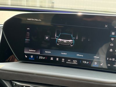2025 AUDI SQ5 — миниатюра 24
