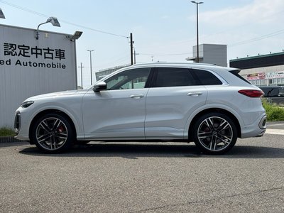 2025 AUDI SQ5 — миниатюра 12