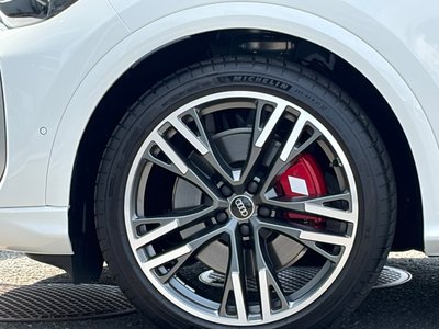 2025 AUDI SQ5 — миниатюра 13
