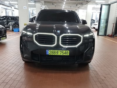 BMW XM - 1