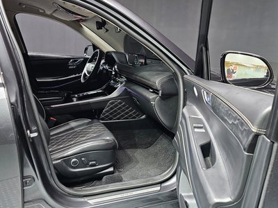 GENESIS GV80 - 10